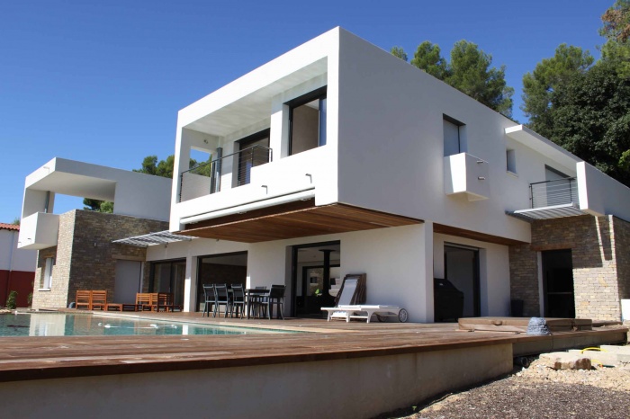 Villa & piscine à Montferrier (34)