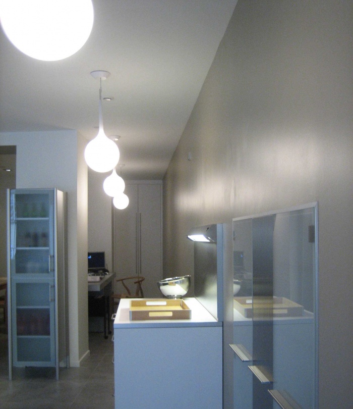 Ramnagement du showroom de cuisines : SUSPENSIONS 4